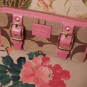 COACH SIGNATURE WALLET